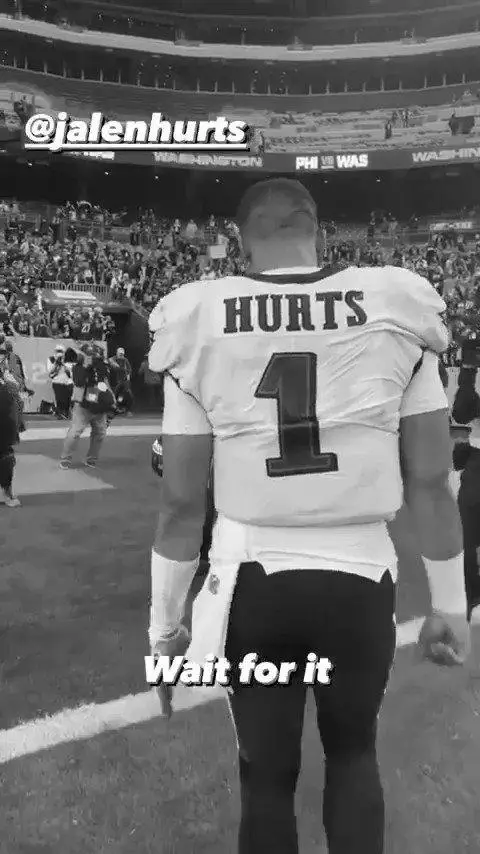 Why Jalen Hurts Sucks image 1